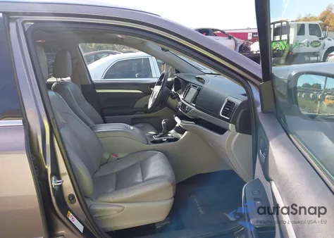 2015 Toyota Highlander Xle V6 из США, поврежденный, VIN 5TDKKRFH2FS062638